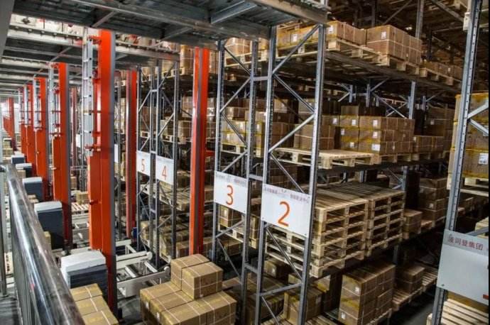 智能倉儲(chǔ)貨架